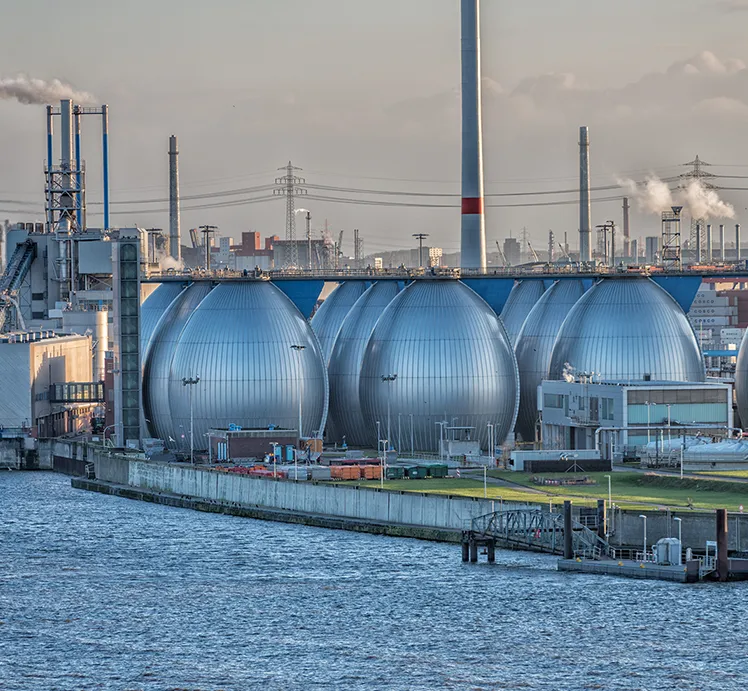 Valves in Seawater area